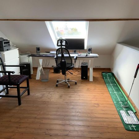 Apartamento Denkmalgeschuetztes Schmuckstueck Düsseldorf Exterior foto