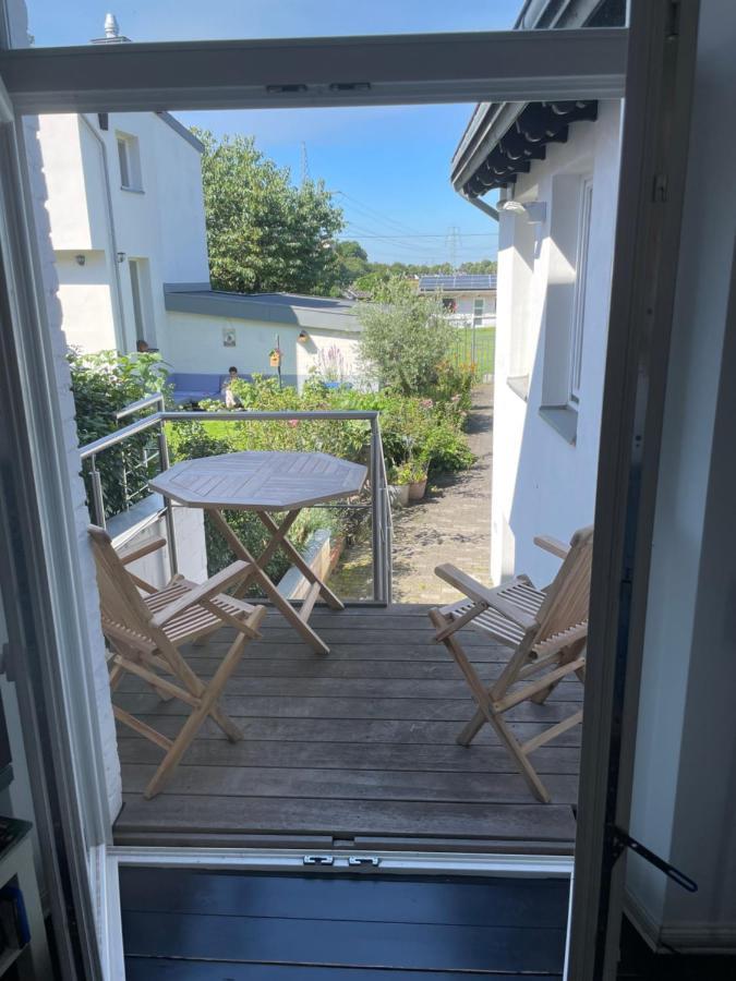 Apartamento Denkmalgeschuetztes Schmuckstueck Düsseldorf Exterior foto